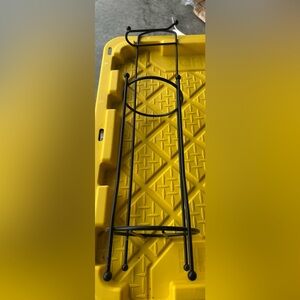 Black toilet paper stand